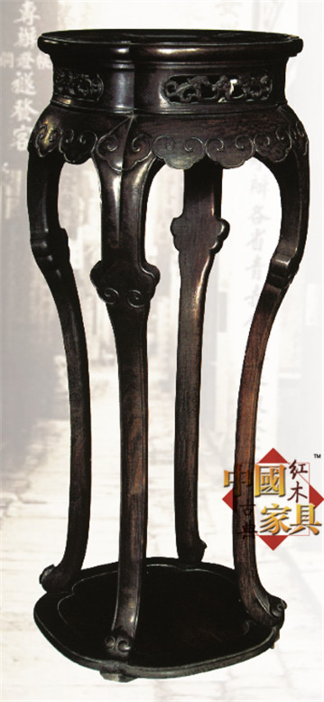 6紫檀三彎腿香幾