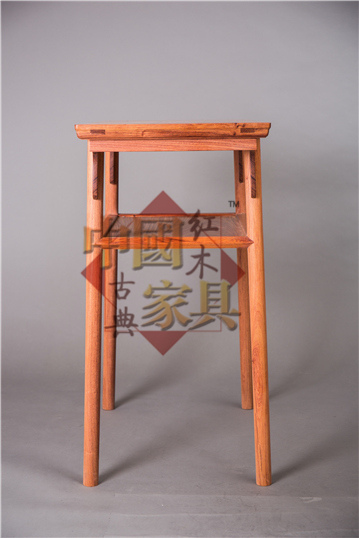 15、從案下夾頭開始直至腿足，整體線腳呈現(xiàn)的是由橢圓向正圓的漸變過程_副本