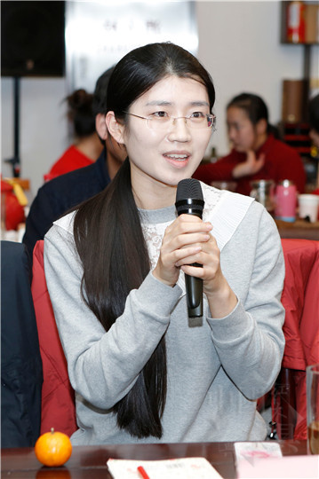 12、北京故宮博物院宮廷部家具組館員趙贏贏發(fā)言_看圖王